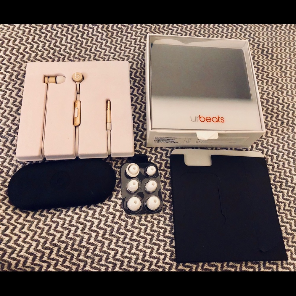 Special edition beats wired headphones